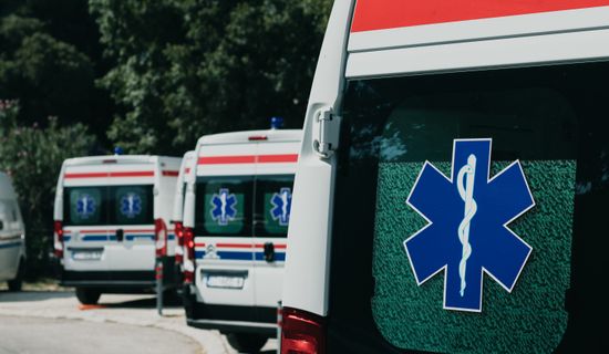 隆安救护车转运病人过路高速收费吗?